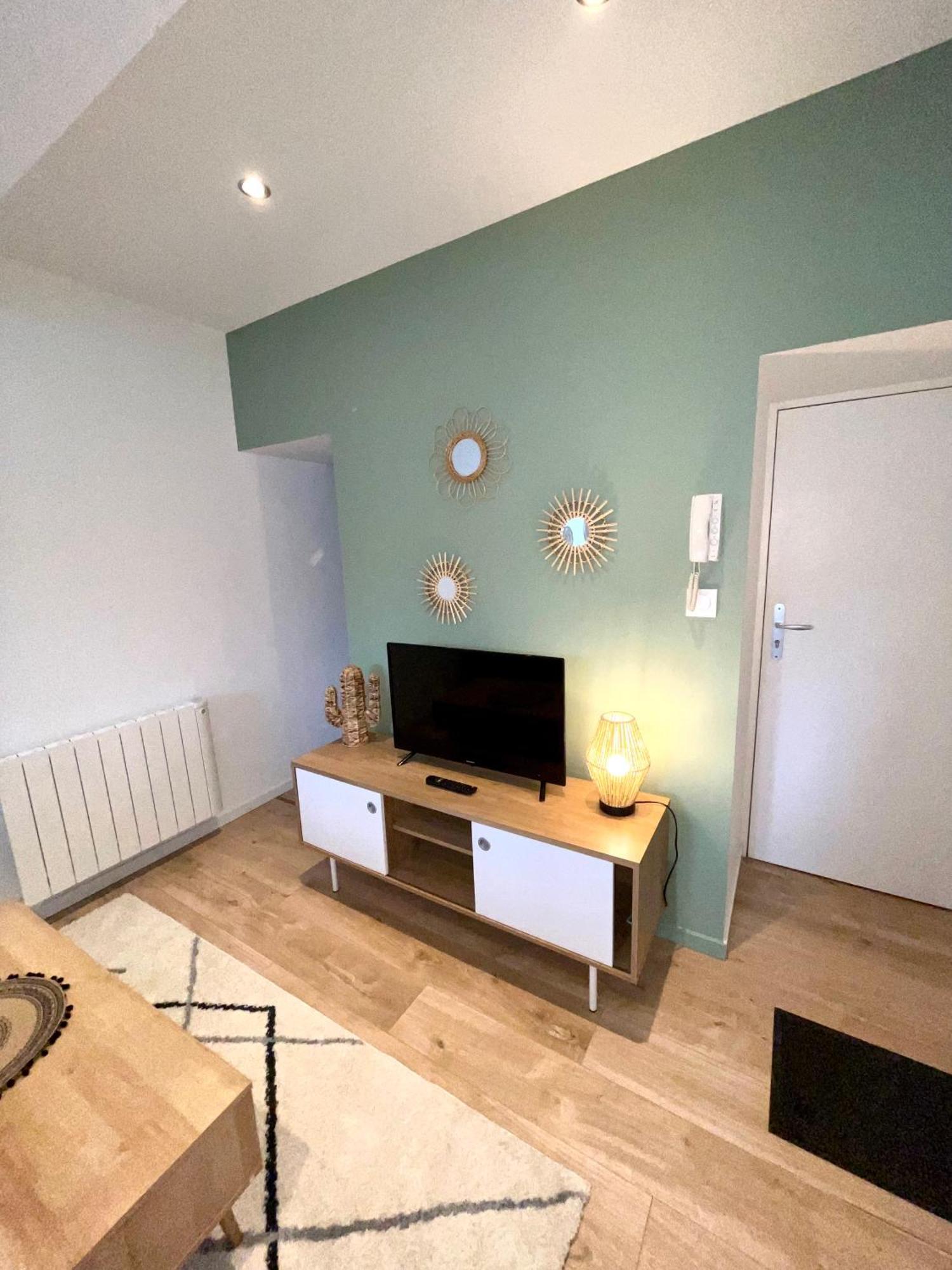 Appartement Le Regnaudin ムーラン エクステリア 写真